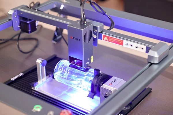 A-Complete-Tutorial-of-Professional-Photo-Etching-on-Glass-with-Laser-01